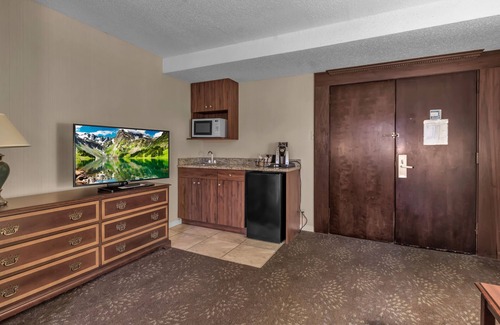 Cheektowaga Hotel | Buffalo Airport Hotel