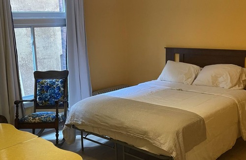 Allentown Casa | Buffalo Guesthouse