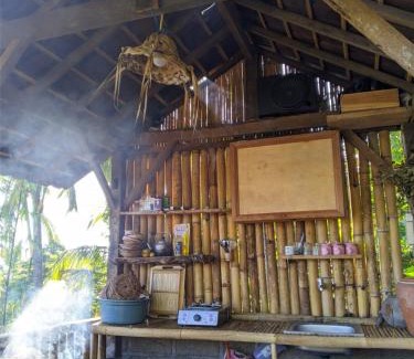 Songan Cama Y Desayuno | Bukit Cecanggahan