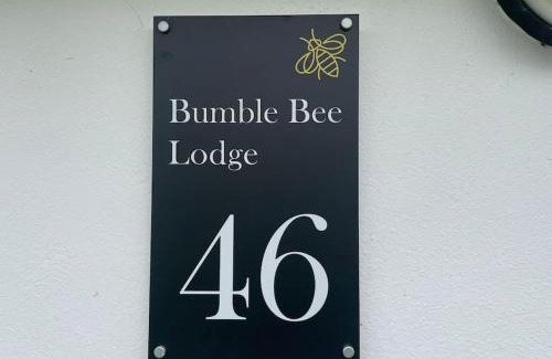 Liskeard Casa | BumbleBee Lodge