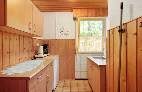 Quitzdorf am See Casa | Bungalow '14 - Finnhütte' with Private Terrace and Shared Garden