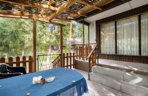 Quitzdorf am See Casa | Bungalow '14 - Finnhütte' with Private Terrace and Shared Garden