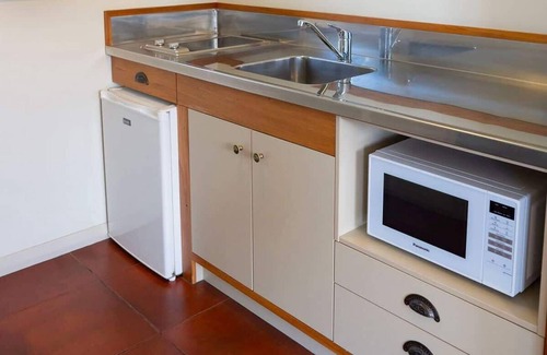 Pitone Casa | Bungalow Coastal Retreat with Sea Views