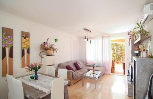 Casas de Torrat Apartamento | Bungalow con piscina Comunitaria - Lilia Rosa 10