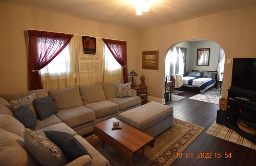 French Lick Casa | Bungalow in Bloom