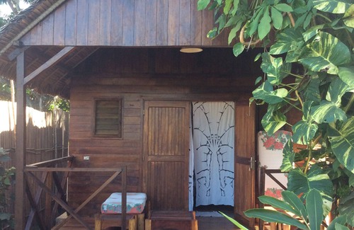 Hell-Ville Casa | Bungalows del jardín del Edén