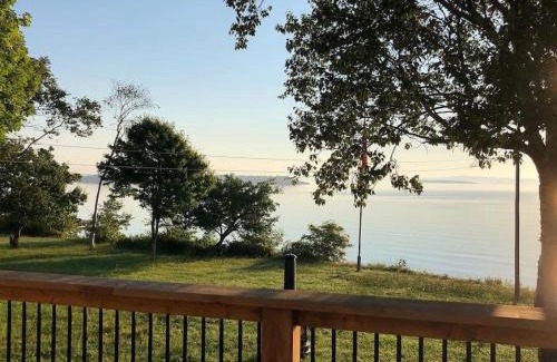 Saint John Casa | Bungalow on The Bay in Lorneville
