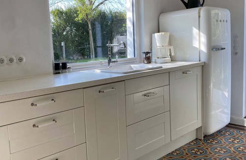 Traar Casa | Bungalow on the lake with private jetty, whirlpool & fireplace