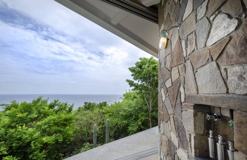 Huautlco Casa | Deluxe Room Grand Ocean View