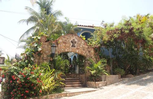 Brisas de Zicatela Complejo | Bungalows Santa Cruz