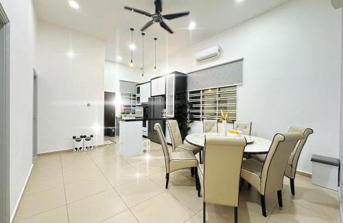 Bukit Rambai Villa | bunglow kids playroom KTV,CHENG Melaka