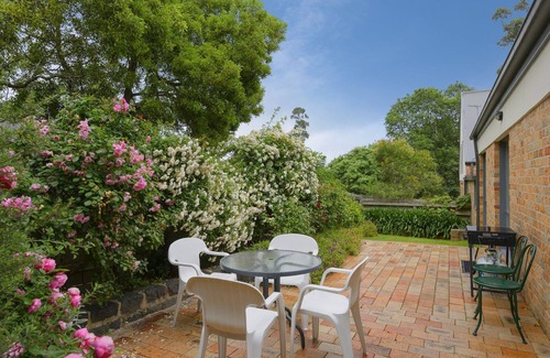 Croydon Casa | Bungunyah Apartments: Kaori