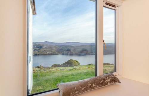 Bunloit Cabaña | Bunloit Farmhouse - UK45397