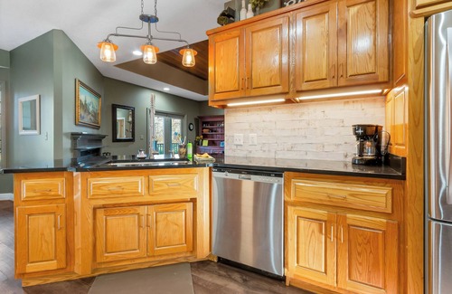 Millington Casa | Bur Oak House: Autumn Adventures and Cozy Comforts!