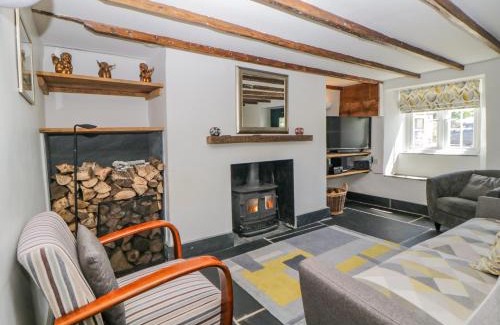 Walkhampton Casa | Burham Cottage