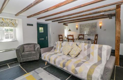 Walkhampton Casa | Burham Cottage