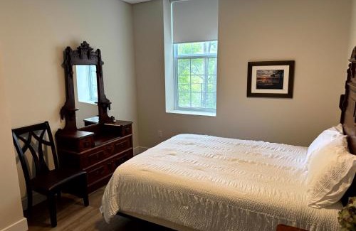 Burk's Falls Cabina | Burk's Fall River View 2b2b