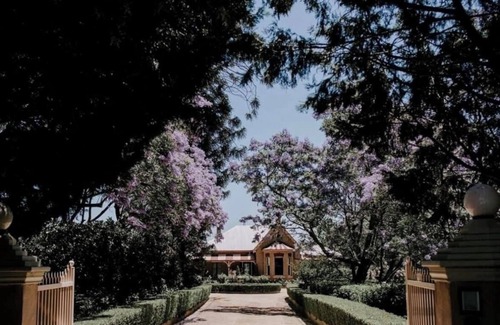 Cawdor Casa | Burnham Estate CamdennHistoric Homestead near Camden Town Centre