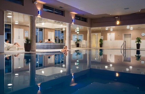 Newcastle Hotel | Burrendale Hotel Country Club & Spa