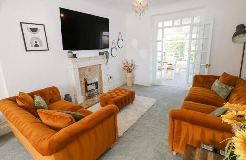 Llanrhidian Higher Casa | Burry House