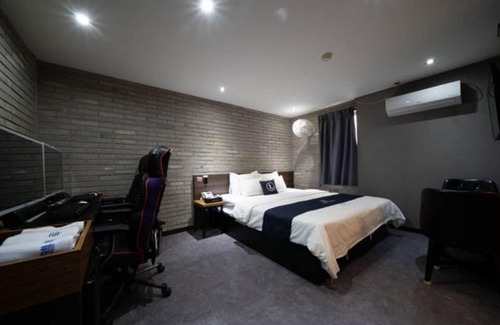 Yeonsan Hotel | Busan Yeonsandong Ellui