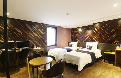 Yeonsan Hotel | Busan Yeonsandong Ellui