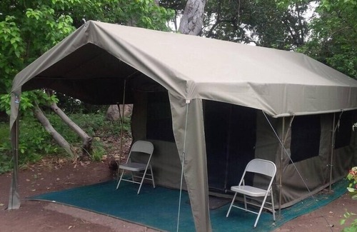 Maun Otro | Bush Baby Calls mobile camps