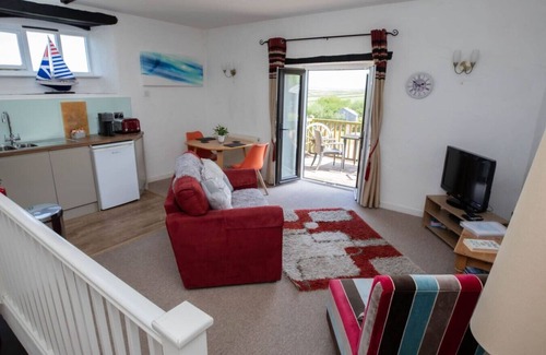 Wainhouse Corner Cabaña | Butterwell - sleeps 2 guests in 1 bedroom
