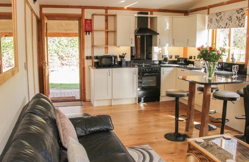 Felton Casa | Buzzard Lodge