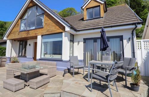 Dyserth Casa | Buzzards View