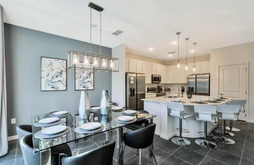 Kissimmee Villa | BV310MB - Disney & Universal heroes - 16 guests