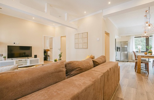 Speldorf Apartamento | BW5 – Stylish Loft Apartment – 4 Rooms – 110 m² – Air Conditioning