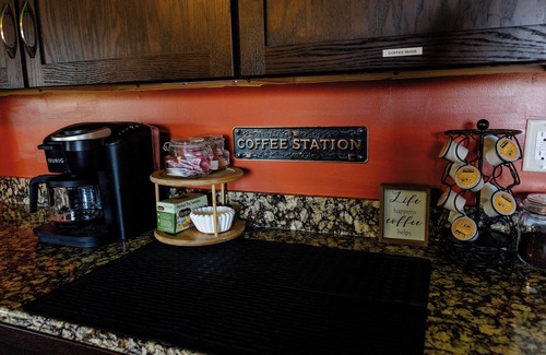 Tower Casa | By Lake Vermilion 3 queen beds 2 twin beds 2 bathroom home