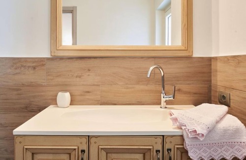 Peglio Casa | Casa de vacaciones Cà da Crus (GRV447) en Gravedona - 8 personas, 4 dormitorios