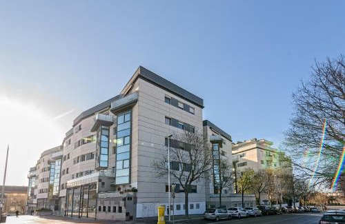 Ripollet Apartamento | Cálido apartamento con piscina en Barcelona