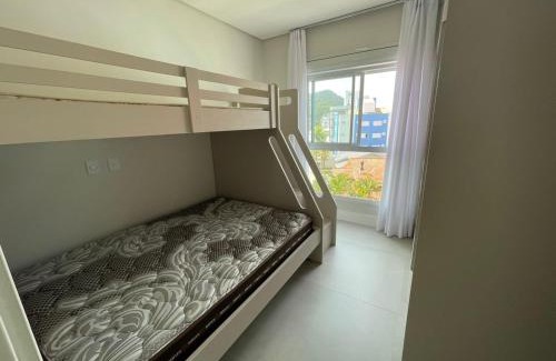Governador Celso Ramos Apartamento | cód 80 · Apartamento aconchegante á 180m do mar!