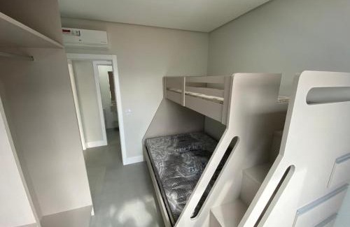 Governador Celso Ramos Apartamento | cód 80 · Apartamento aconchegante á 180m do mar!