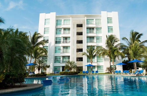 Playa Diamante Apartamento | Cómodo departamento en Mayan Lakes Diamante - Planta Baja