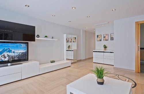 Sueca Apartamento | Cómodo y luminoso apto cerca de Playas y Valencia