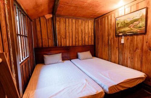 Trung Khanh Casa | Cốm Homestay Bản Giốc