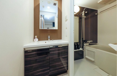 Tamachi Apartamento | C Accommodates 3 peopleMitaTamachi areaNewly / Minato-ku Tokyo