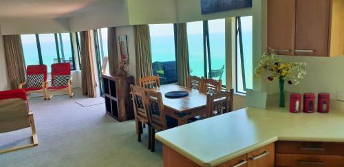Raglan Casa | C-SCAPE VILLA holiday accommodation