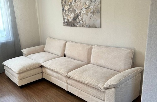 Kaiserslautern Apartamento | C&V: 4 PP- 3 rooms - central + WLAN + Smart TV + box spring bed