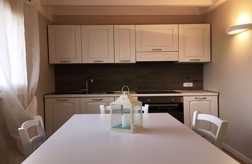 Porto Pino Apartamento | Apartamento en primera planta en residencia con piscina