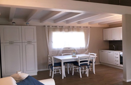 Porto Pino Apartamento | Apartamento en primera planta en residencia con piscina