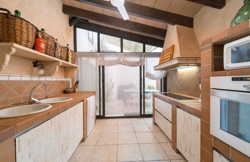 Mallorca Villa | CA NA MISSA 10 - Gran casa de pueblo, con un apartamento adicional y piscina privada en Ll