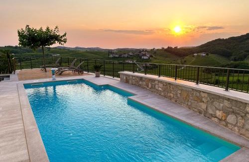 Brda Apartamento | Ca' S Lorenz - A Luxury 100m2 Apartment in a Chic Vineyard Villa