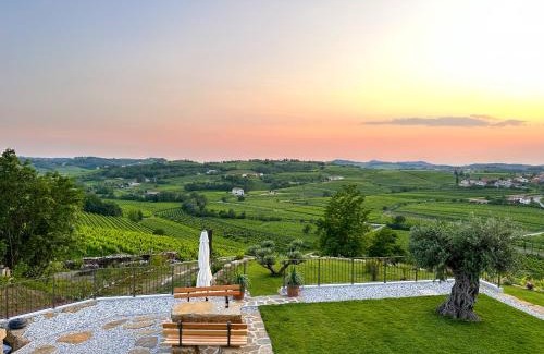 Brda Apartamento | Ca' S Lorenz - A Luxury 100m2 Apartment in a Chic Vineyard Villa