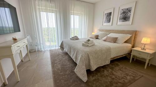Brda Apartamento | Ca' S Lorenz - A Luxury 100m2 Apartment in a Chic Vineyard Villa