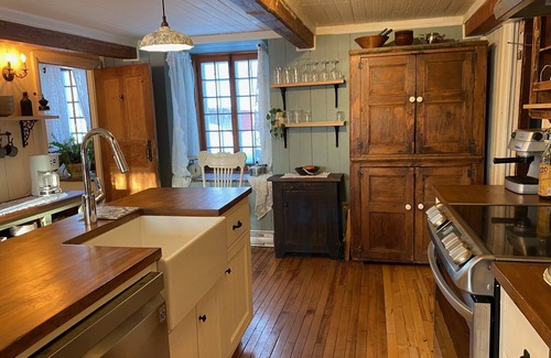 Saint-Jean-de-l'lle-d'Orleans Cabaña | La maison de campagne. Ancestrale de 1669 à l'Île d'Orléans